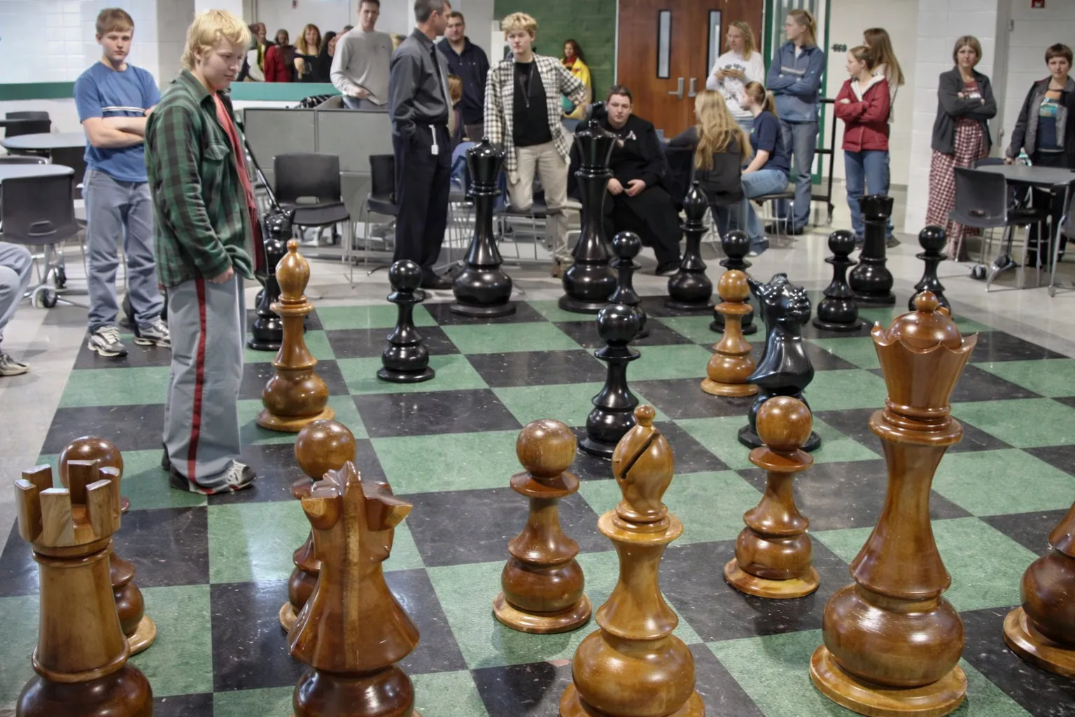 Modern Giant Chess Lifestyle #125