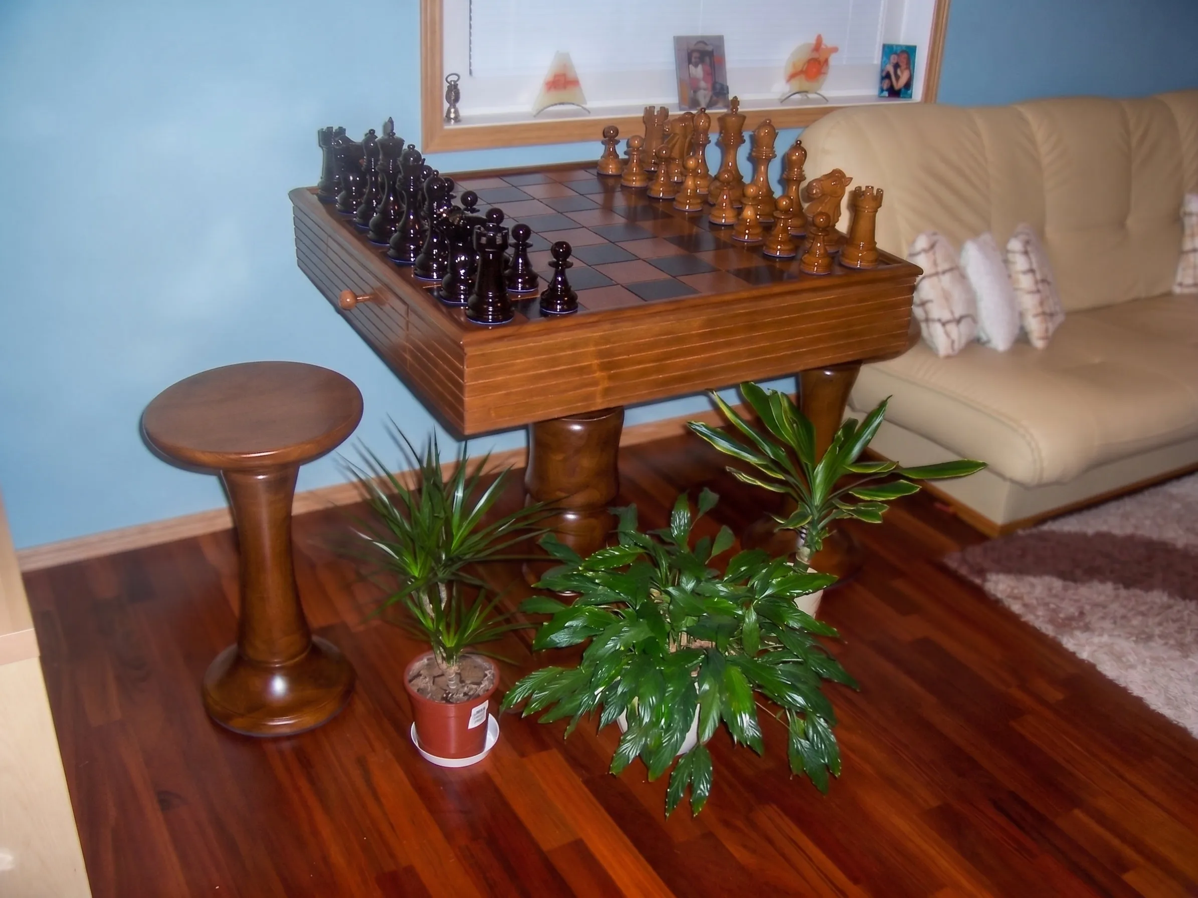 Handcrafted Giant Chess Display #288