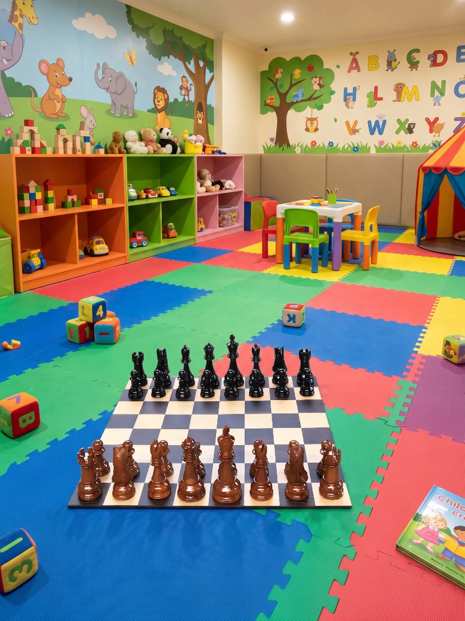 Modern Giant Chess Lifestyle #314